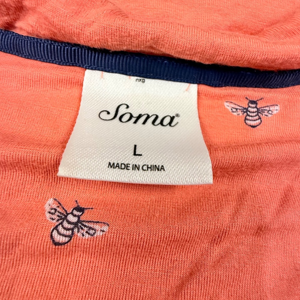 Soma Pajama Set Coral Bee Print Short Sleeve Top L, Capri Bottom XL Lightweight - Picture 6 of 16